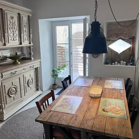 度假居 Atelier 9 L'Isle-Jourdain (Vienne)