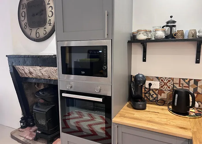 Atelier 9 Holiday home L'Isle-Jourdain (Vienne)